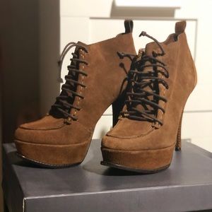 Brown Suede Platform Booties 😍